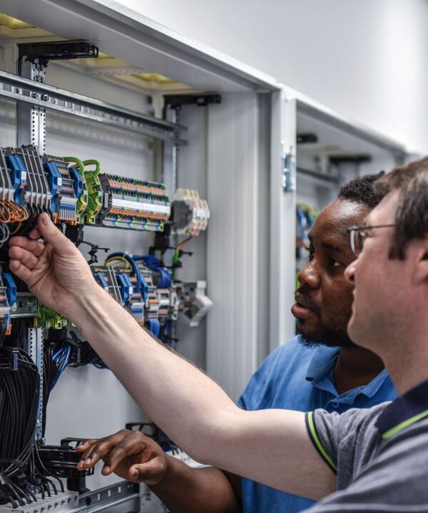 Rösler-Team - Verteilungsbau Rösler-Team - Verteilungsbau